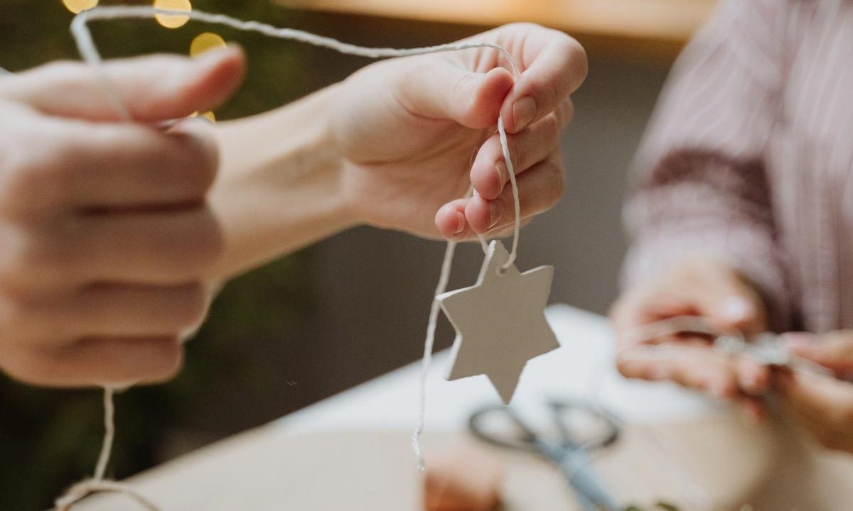 Reisen und Basteln mit der magischen Nuss Krakatuk – Familiennachmittag ...